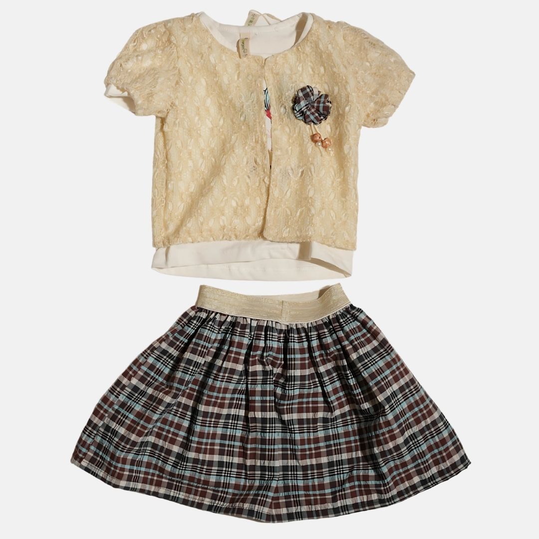 T-shirt with Long Skirt
